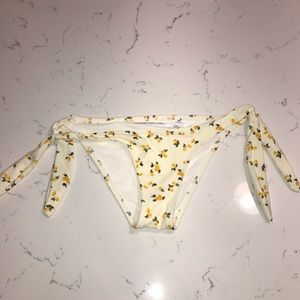 Abercrombie Cream + Lemon Side Tie Bikini Bottoms